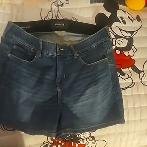 Torrid jean shorts size 14